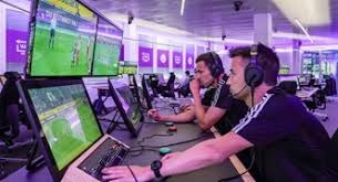 科瓦奇：阿德耶米就像被上帝亲吻过一样，天生拥有惊人的速度