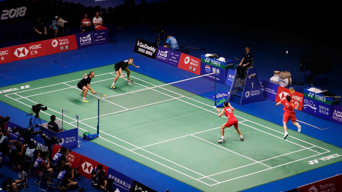 中充分发挥 中充分发挥